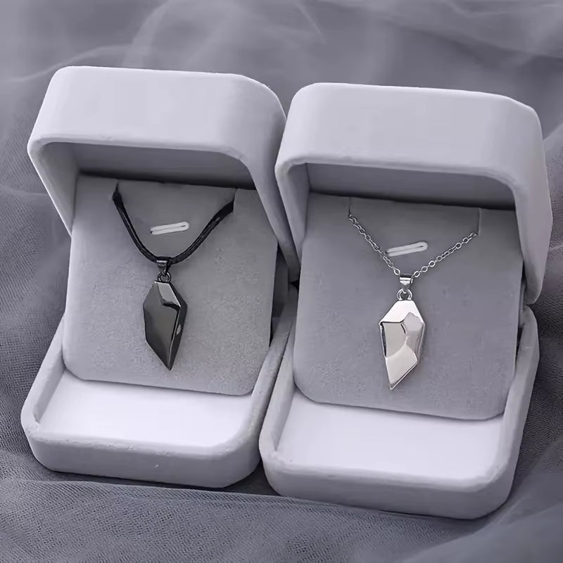 Good Simple Quality Couple Pendant Necklace Electrocardiogram,Magnetic Heart,Pendant Splicing Necklace Valentine'S Day Gift