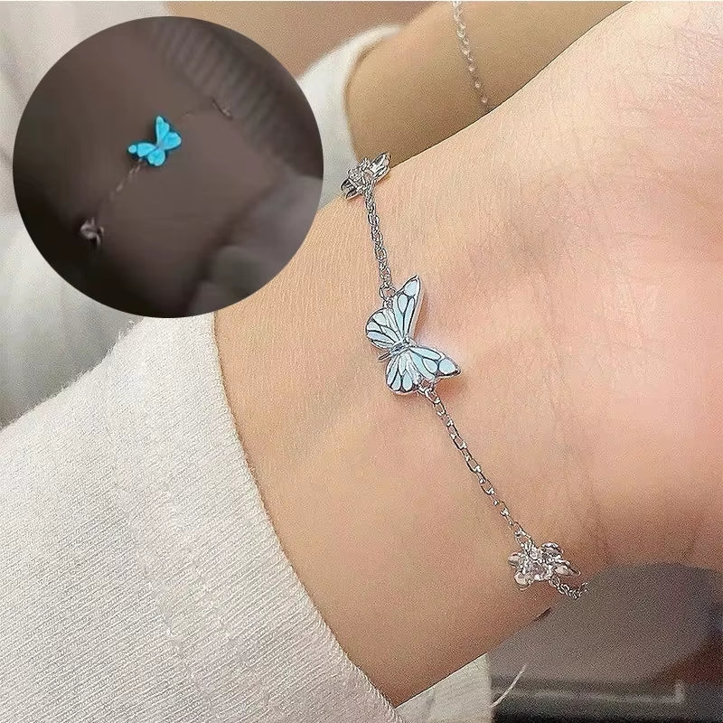 Luminous Butterfly Necklace Bracelet for Women Vintage Glow in the Dark Pendant Necklace Christmas New Year Party Jewelry Gift